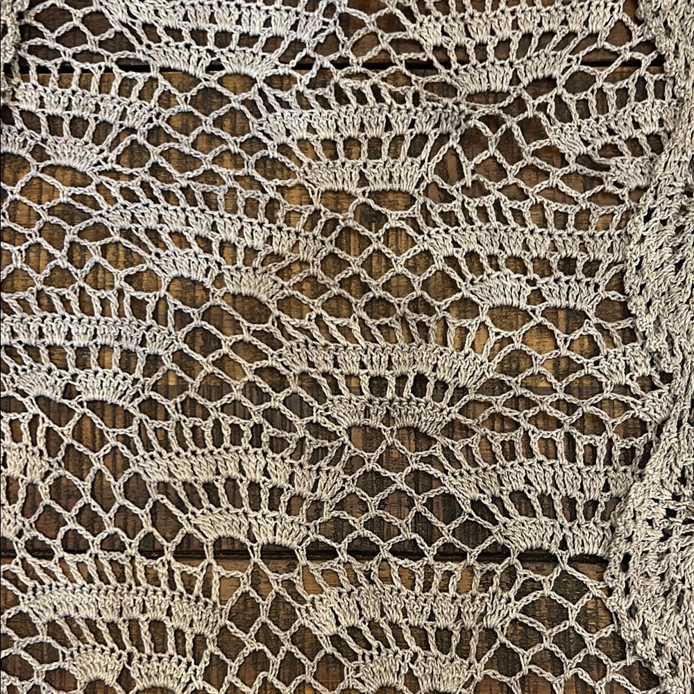 Elegant Crochet Lace Cardigan - Picture 2 of 3